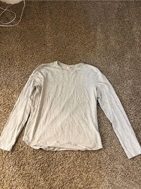 lululemon athletica Light Gray Long Sleeve Tee